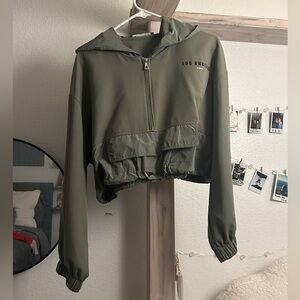 ZARA OLIVE GREEN CROPPED WIND BREAKER SZ L